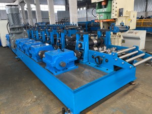 Main Roll Forming Section