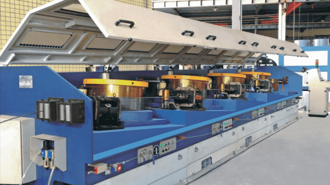 Straight wire drawing machine